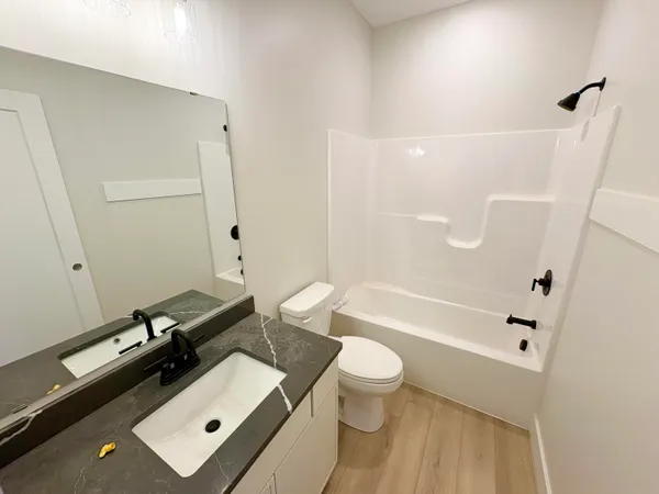 $849,900 | 7769 96th Street Southeast, Alto, MI 49302