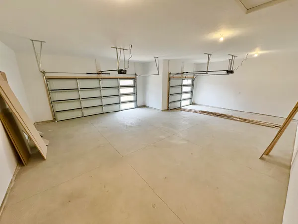 $849,900 | 7769 96th Street Southeast, Alto, MI 49302