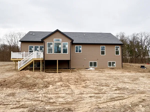 $849,900 | 7769 96th Street Southeast, Alto, MI 49302