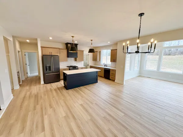 $849,900 | 7769 96th Street Southeast, Alto, MI 49302