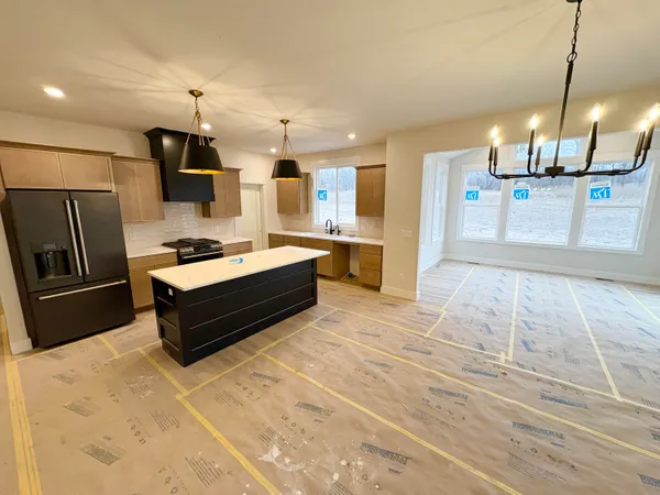 $849,900 | 7769 96th Street Southeast, Alto, MI 49302