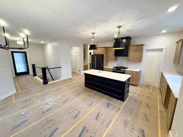 $849,900 | 7769 96th Street Southeast, Alto, MI 49302