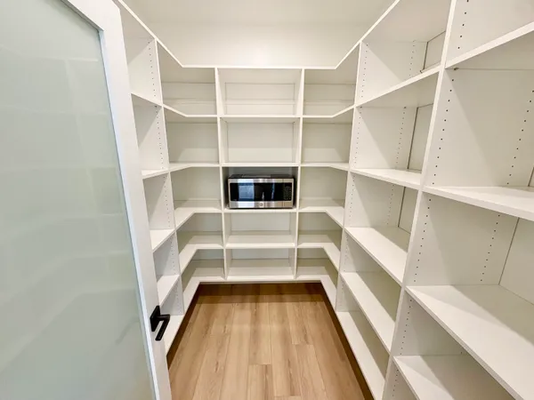 $849,900 | 7769 96th Street Southeast, Alto, MI 49302