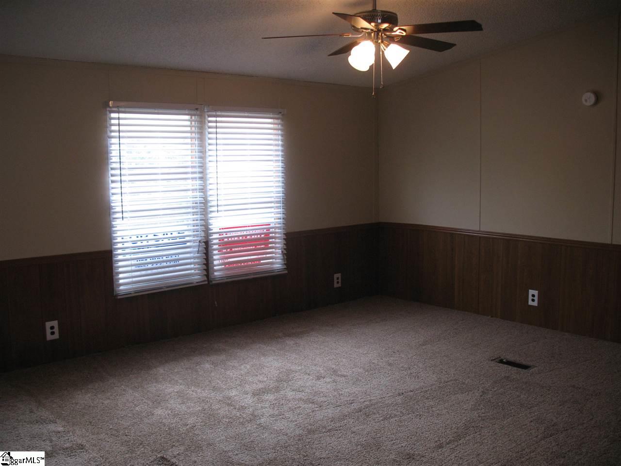 495 Bessie Road Piedmont, SC 29673 - Photo 4 of 15 Gallery Image 4