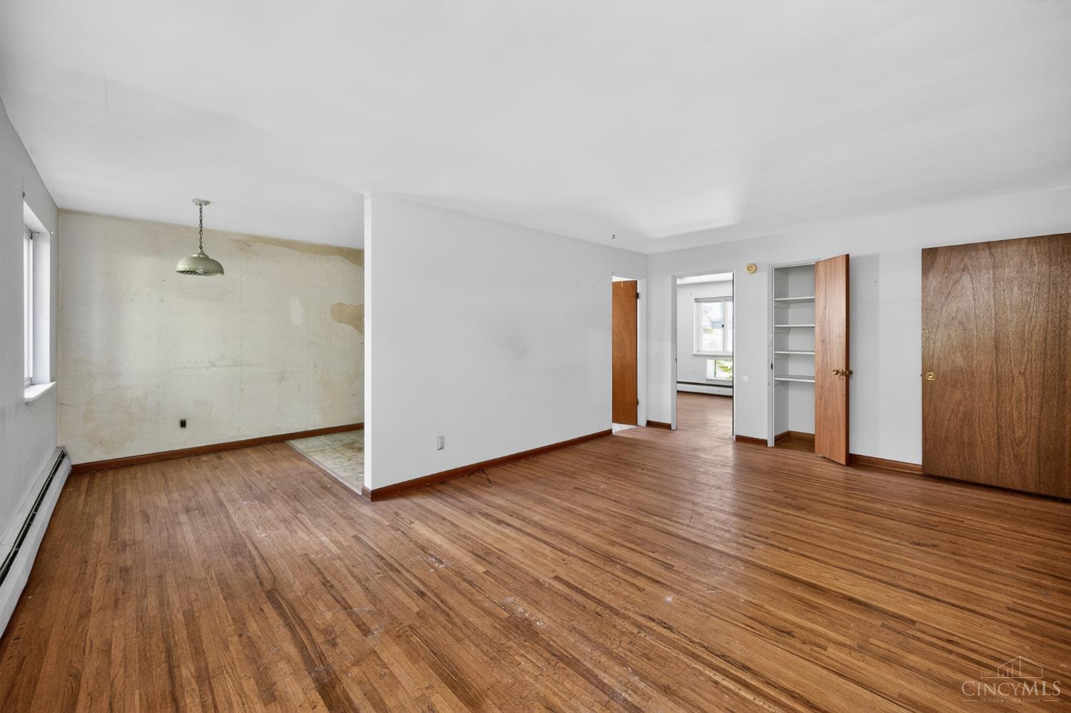 2824 Lafeuille Avenue Cincinnati, OH 45211 - Photo 7 of 69 Gallery Image 7