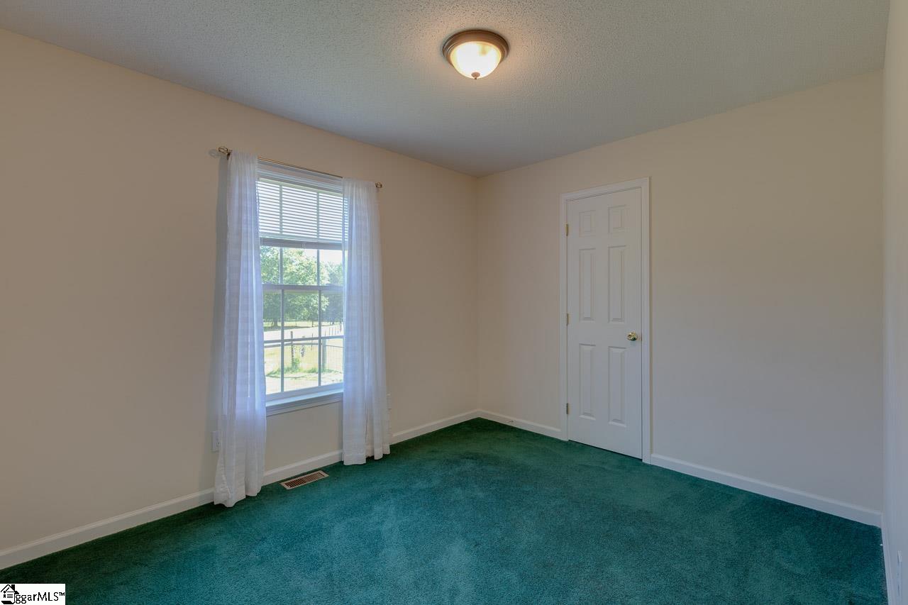 115 Keeler Bridge Road Marietta, SC 29661 - Photo 12 of 33