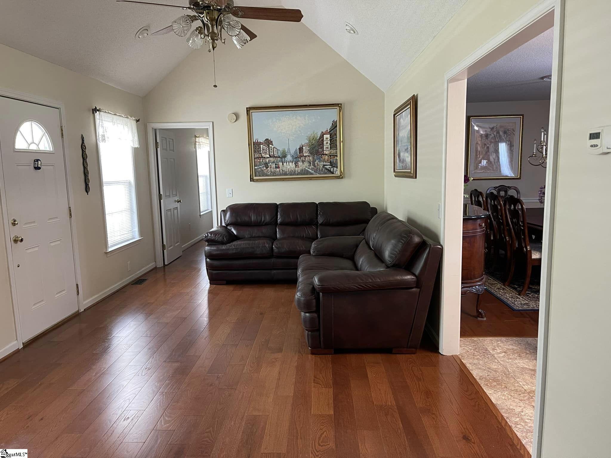 115 Keeler Bridge Road Marietta, SC 29661 - Photo 4 of 33