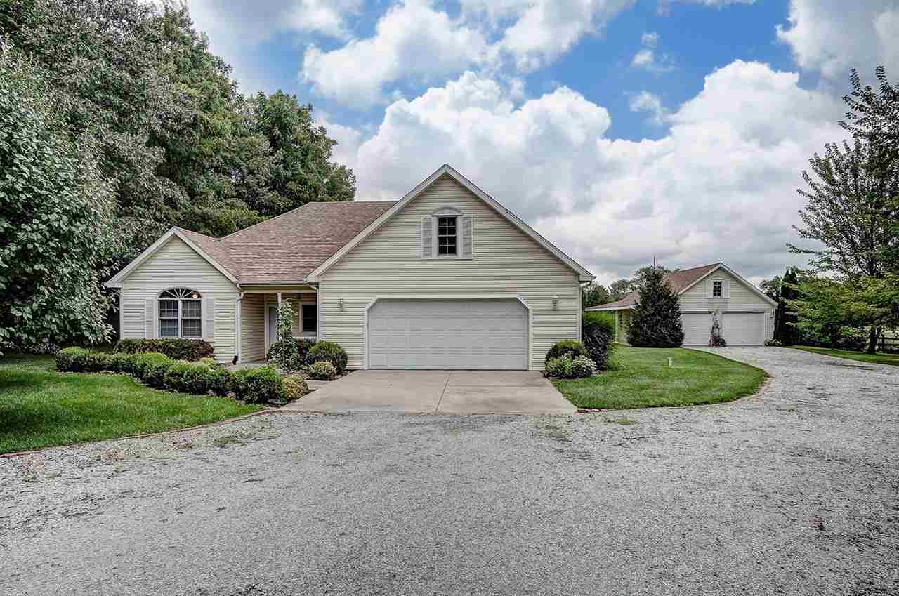 8730 Hathaway Road Churubusco, IN 46723 - Photo 1 of 36 Gallery Image 1
