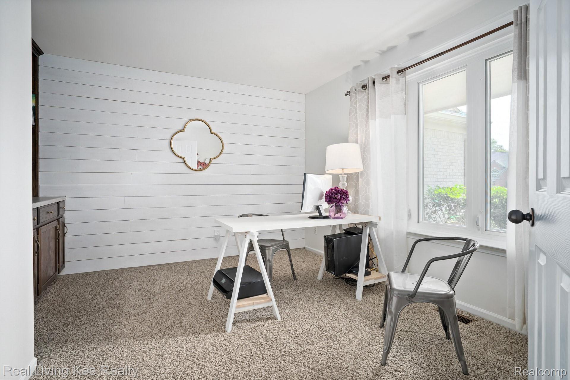 970 Ridgeview Circle Lake Orion, MI 48362 - Photo 23 of 50 970-Ridgeview-Cir-20.jpg
