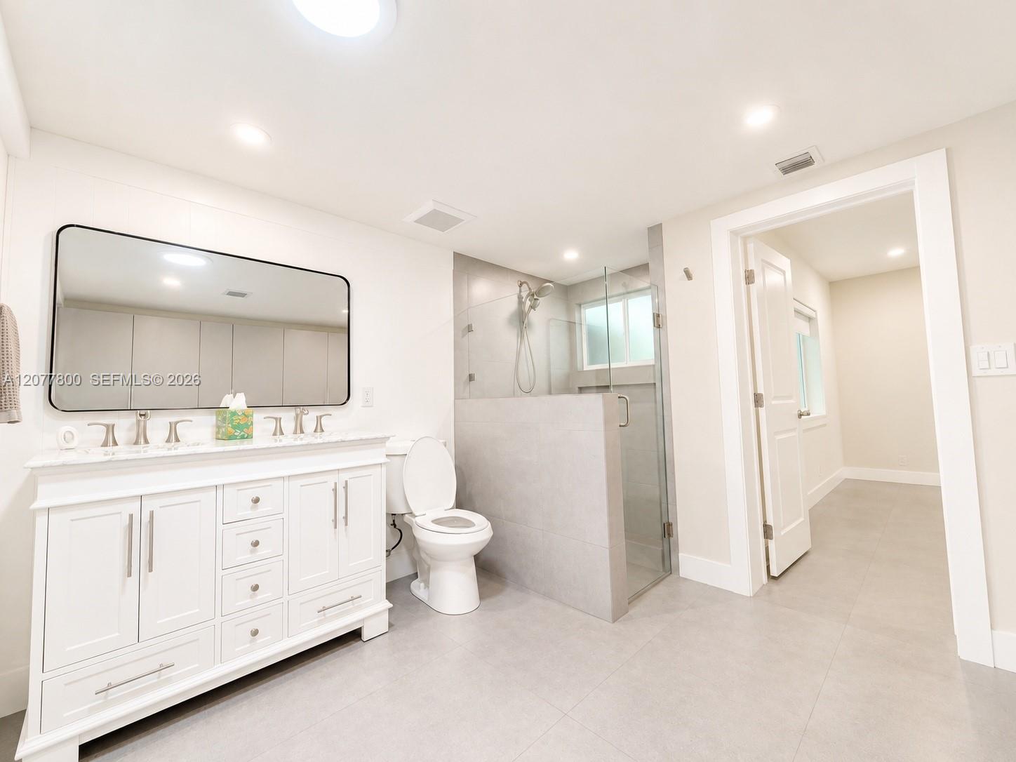 11777 Southwest 81st Road, Unit 1 Pinecrest, FL 33156 - Photo 11 of 14 Gallery Image 11