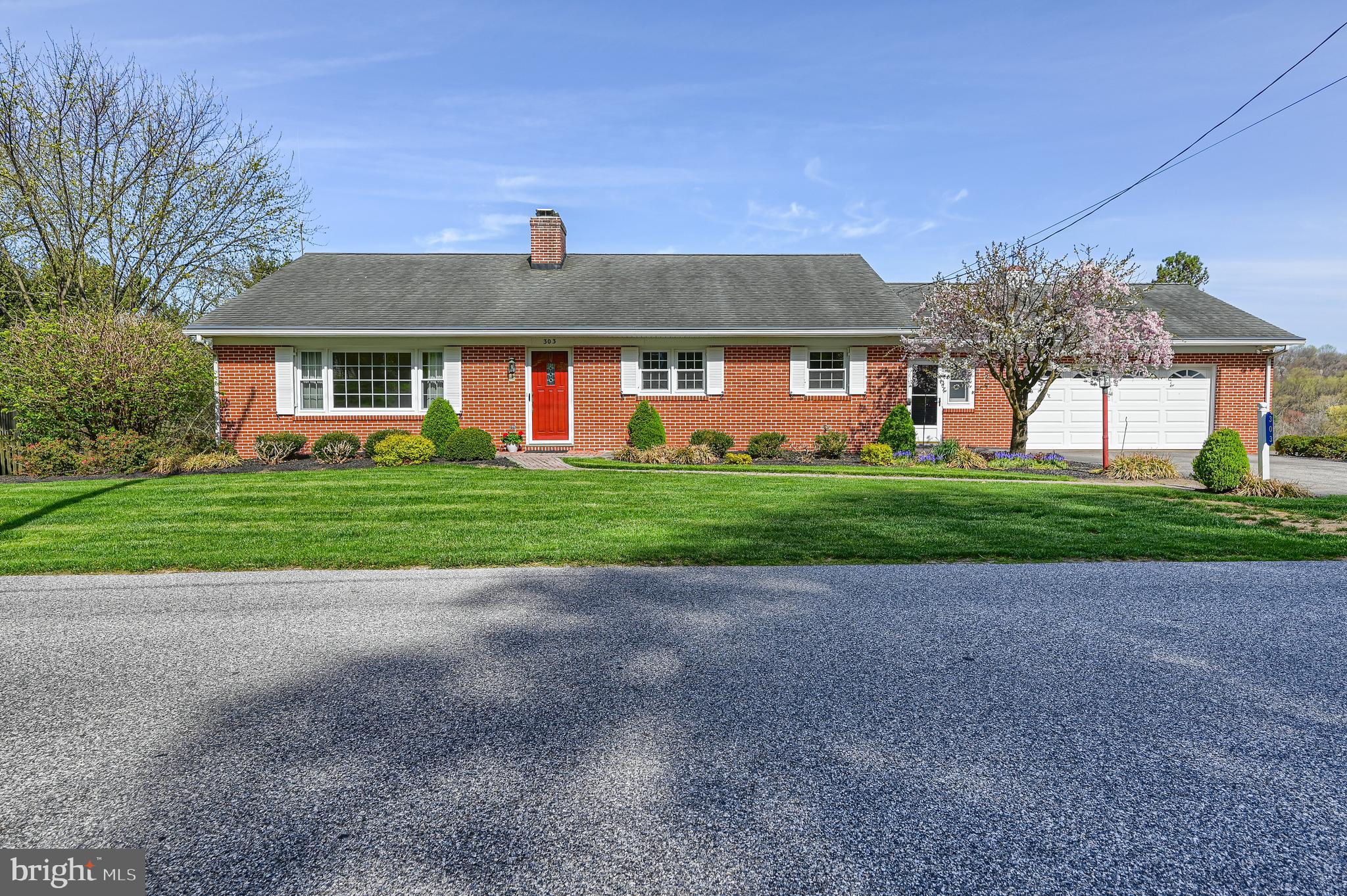 303 Chestnut Street Delta, PA 17314 - Photo 1 of 39 Gallery Image 1