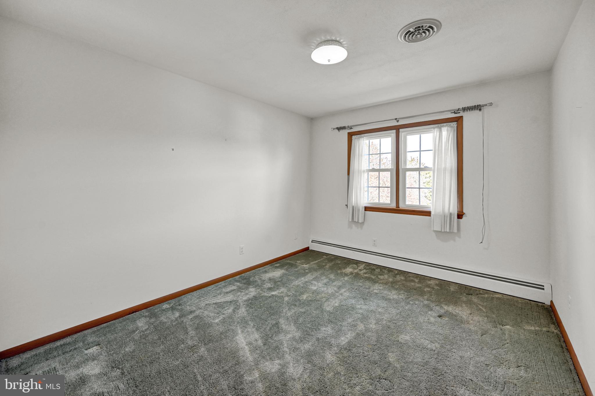 303 Chestnut Street Delta, PA 17314 - Photo 36 of 39 Bdrm 3