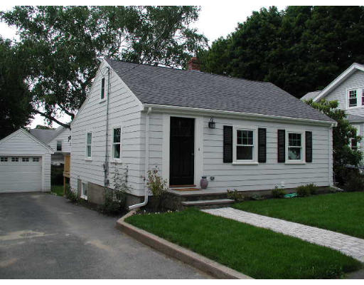 8 Prince Street Marblehead, MA 01945 - Photo 1 of 18 Gallery Image 1