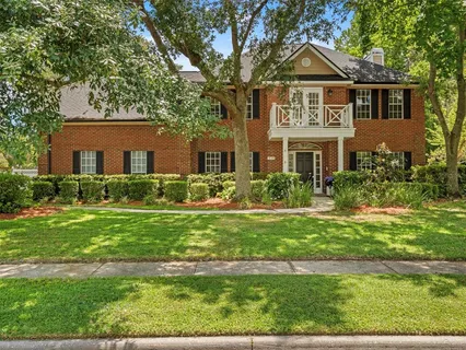 $879,000 | 515 West Palm Valley Drive, Oviedo, FL 32765