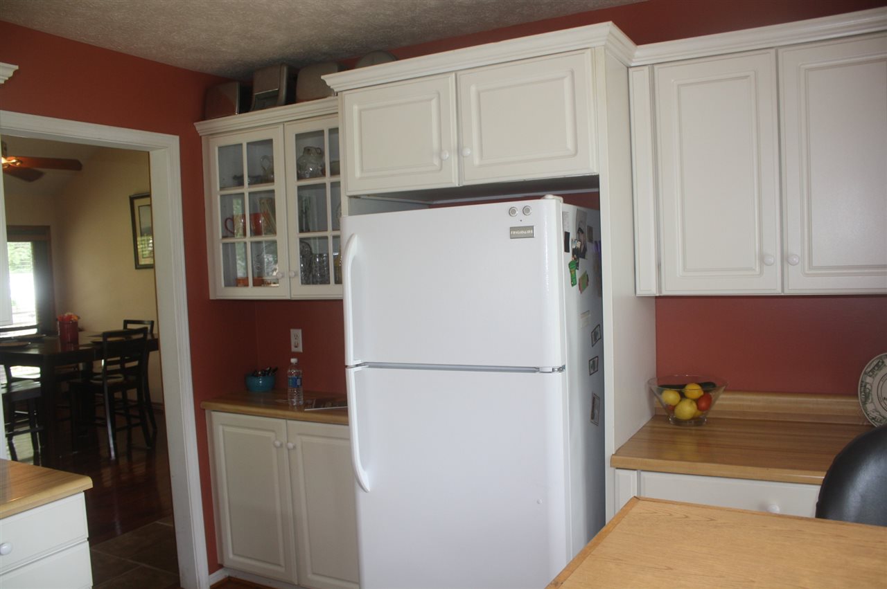 33899 Early Road New Carlisle, IN 46552 - Photo 7 of 19 Gallery Image 7