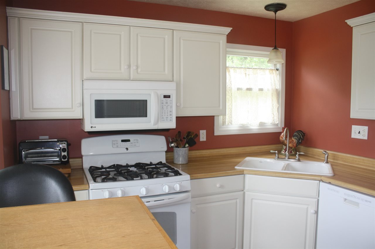 33899 Early Road New Carlisle, IN 46552 - Photo 8 of 19 Gallery Image 8