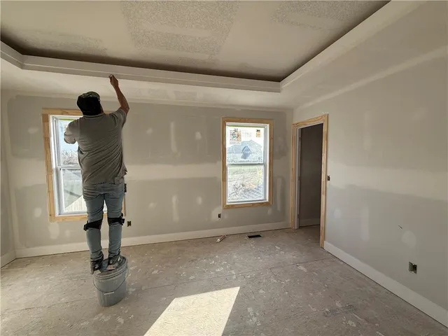 $489,900 | 27618 East 128th Court, Lee's Summit, MO 64086