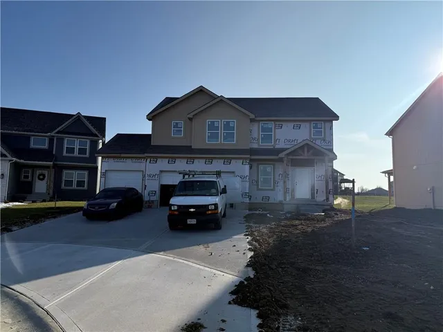 $489,900 | 27618 East 128th Court, Lee's Summit, MO 64086