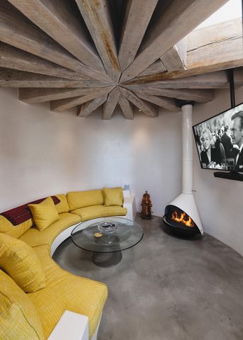 a room with a bed and a table