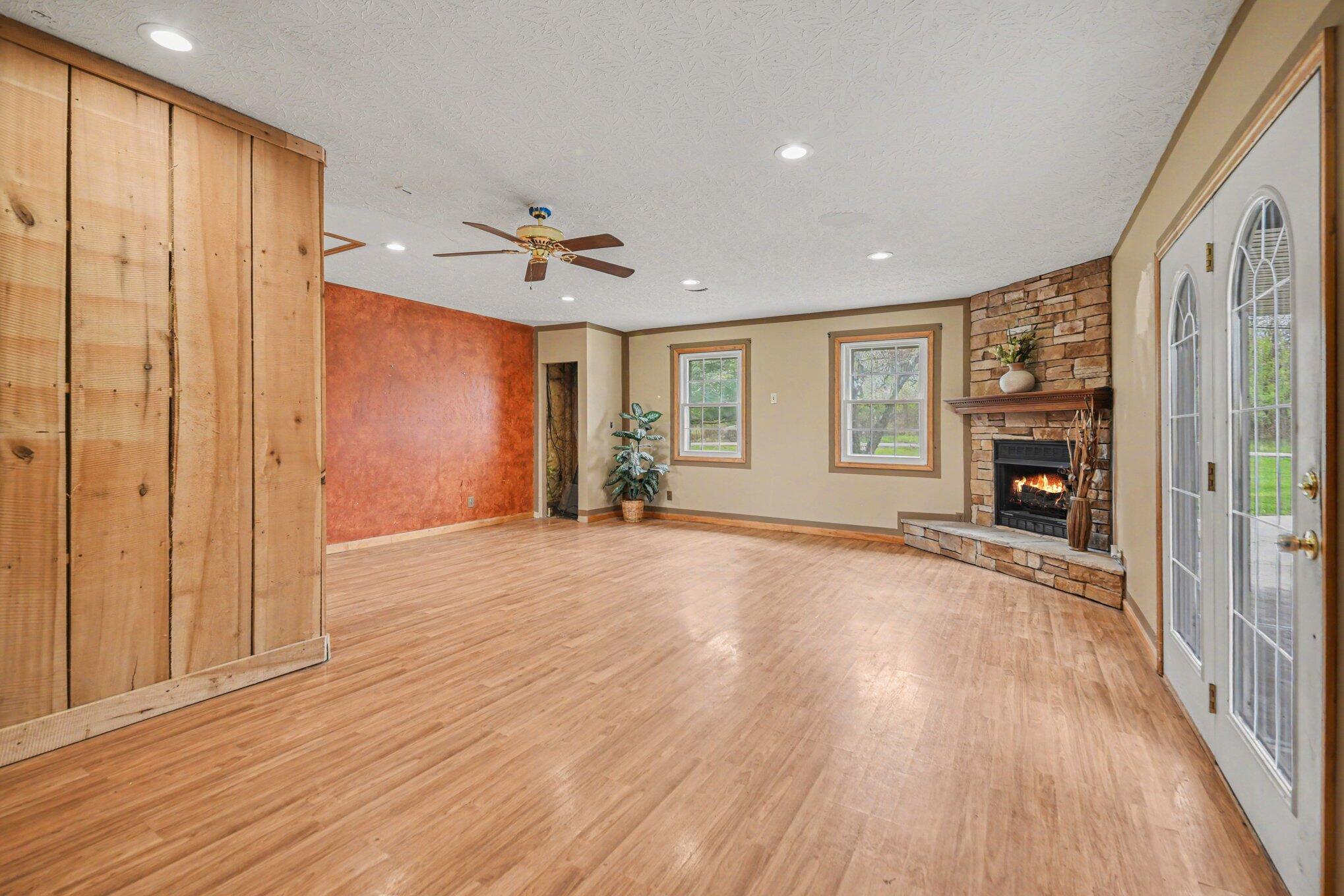 4294 Idlewild Road Burlington, KY 41005 - Photo 15 of 42 006_file_7246