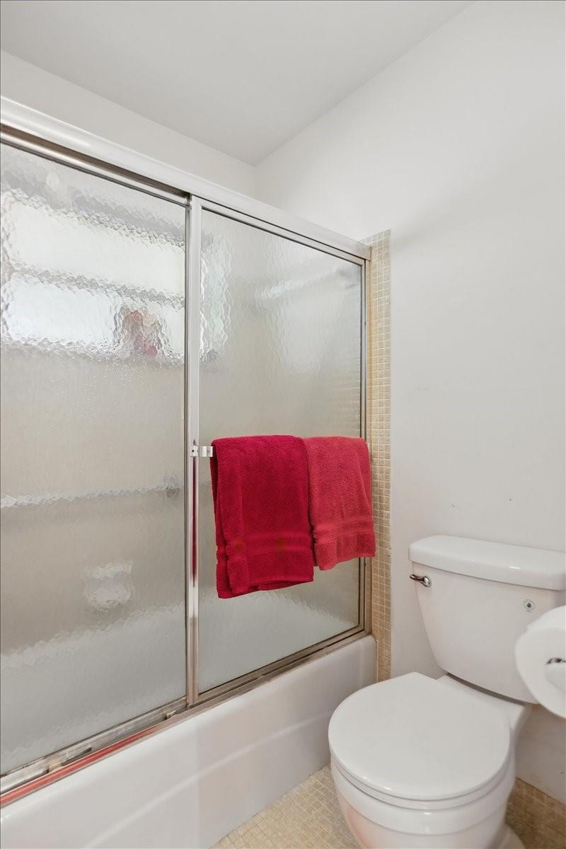 455 High Point Boulevard, Unit C Delray Beach, FL 33445 - Photo 11 of 19 Photo 11