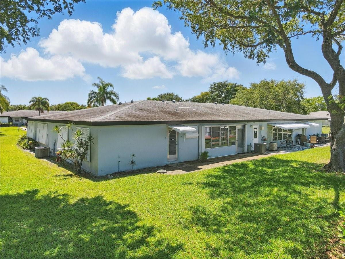 455 High Point Boulevard, Unit C Delray Beach, FL 33445 - Photo 16 of 19 Photo 16