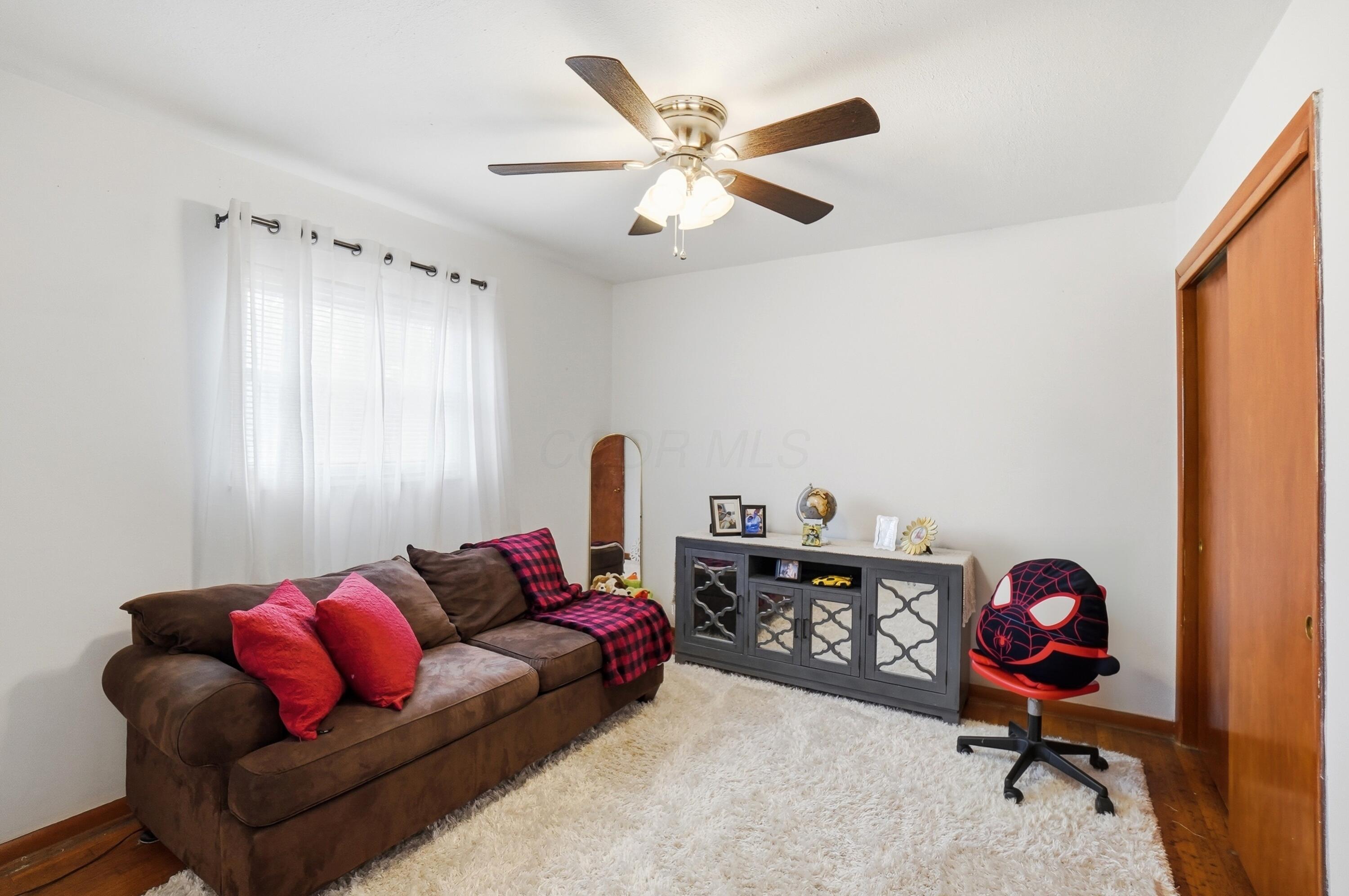 2757 Woodcroft Road Columbus, OH 43204 - Photo 23 of 41