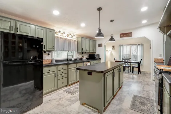 $216,900 | 64 Ridgewood Manor, Manheim, PA 17545