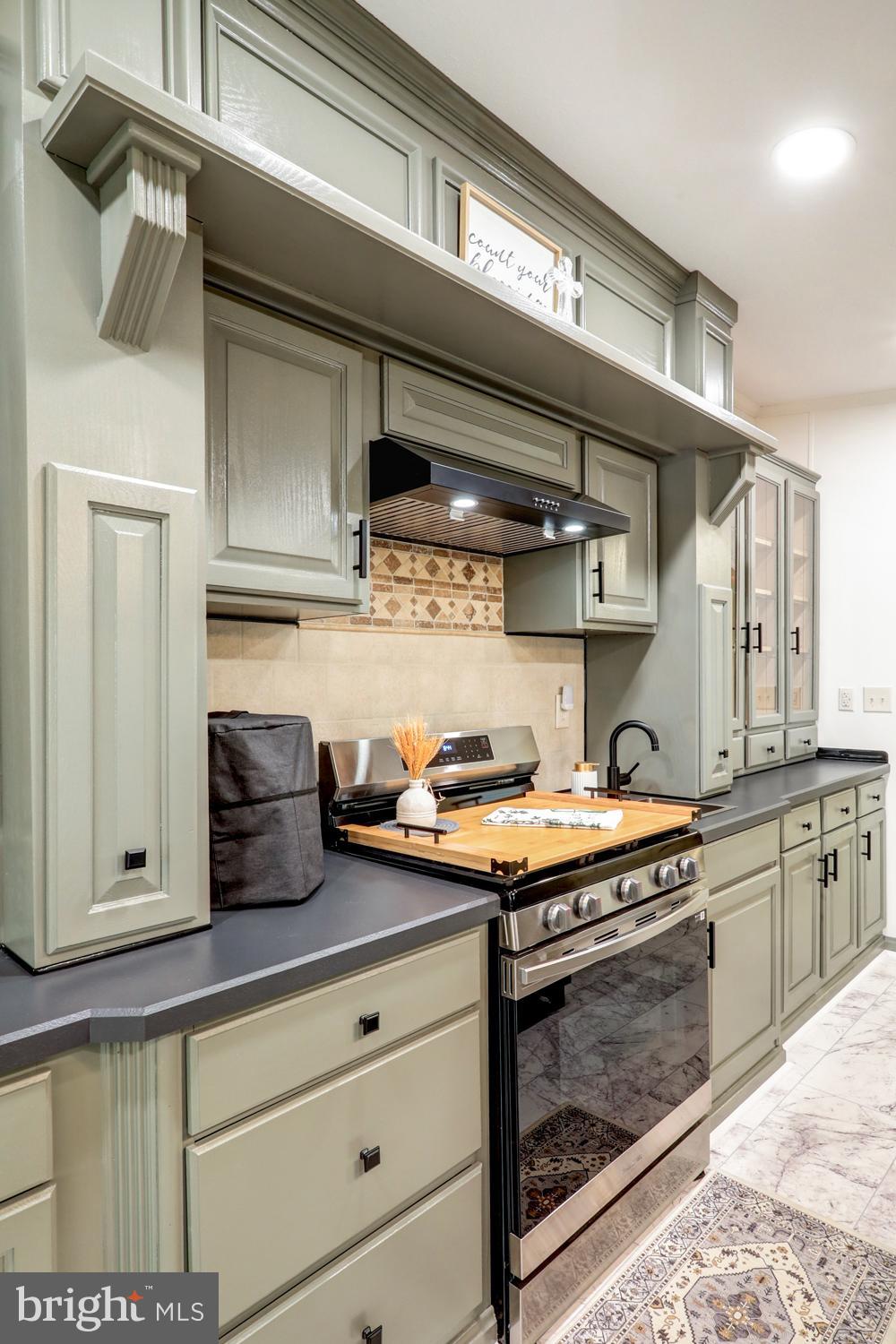 64 Ridgewood Manor Manheim, PA 17545 - Photo 16 of 37