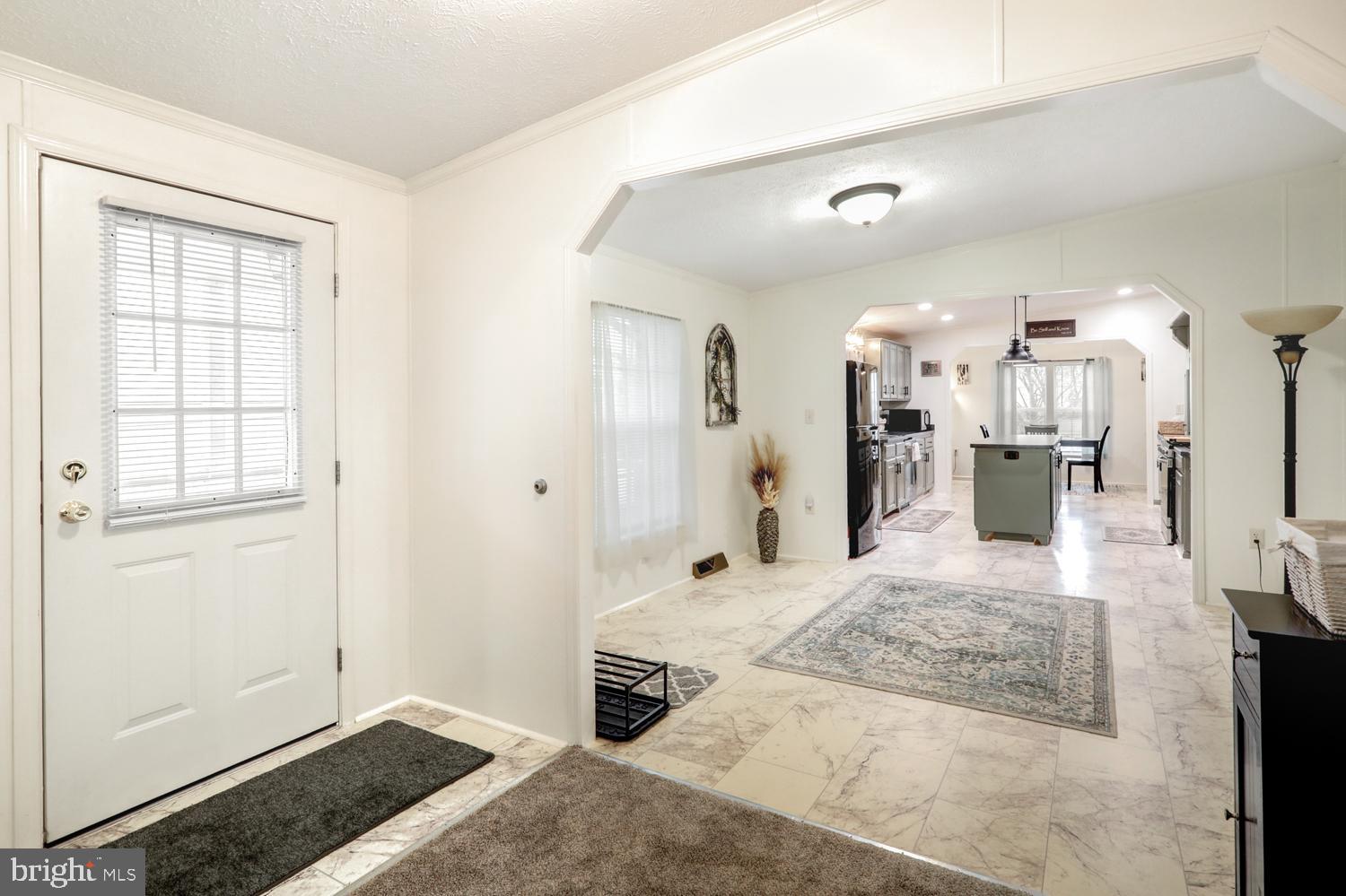 64 Ridgewood Manor Manheim, PA 17545 - Photo 8 of 37