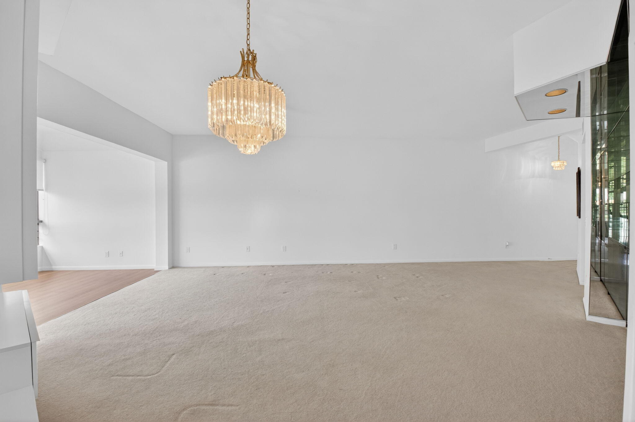 7460 La Paz Boulevard, Unit 306 Boca Raton, FL 33433 - Photo 8 of 64 8-web-or-mls-DSC_2409