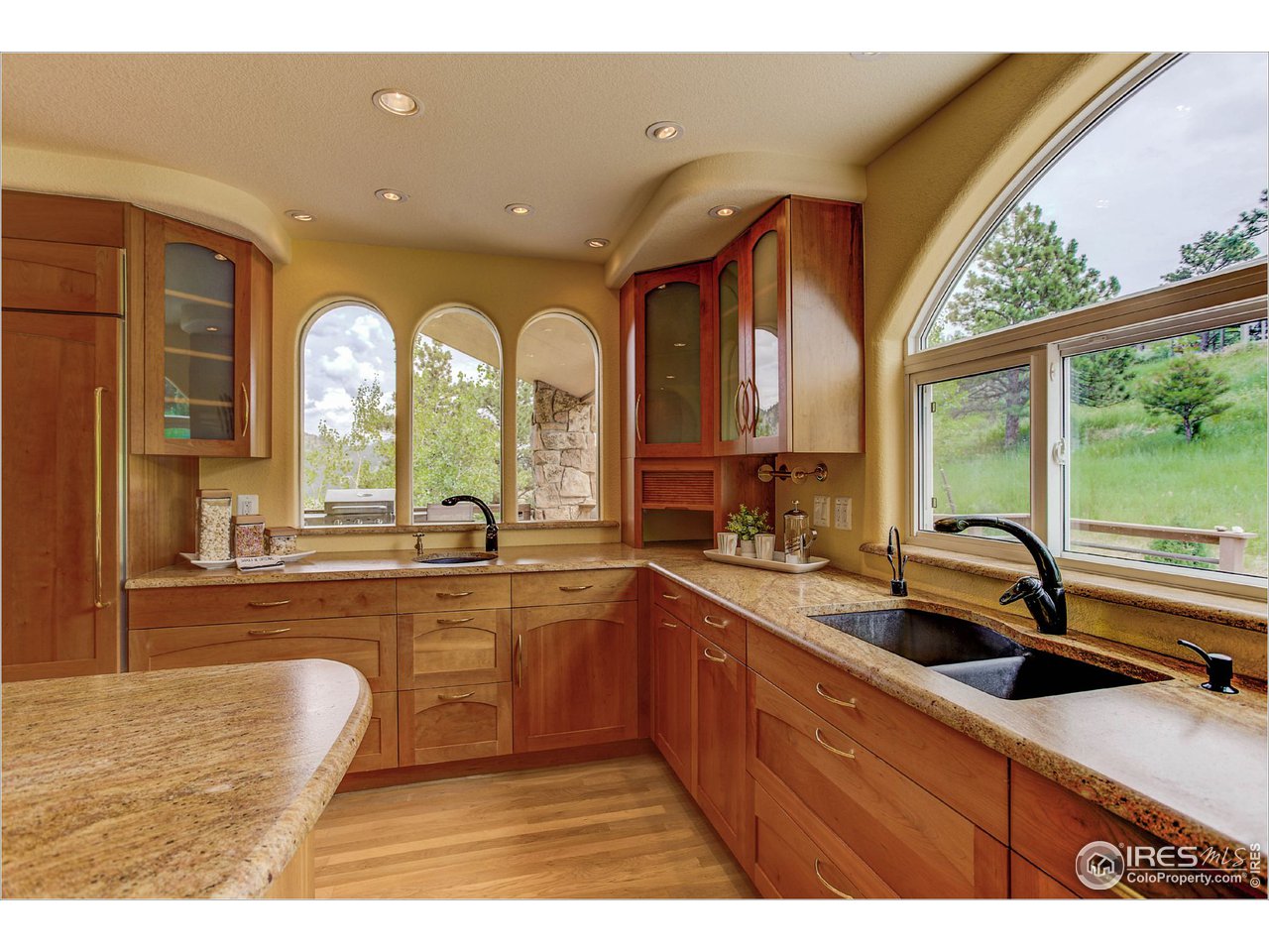 415 South Cedar Brook Road Boulder, CO 80304 - Photo 16 of 37 Kitchen