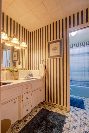 a view of a garden with a tree