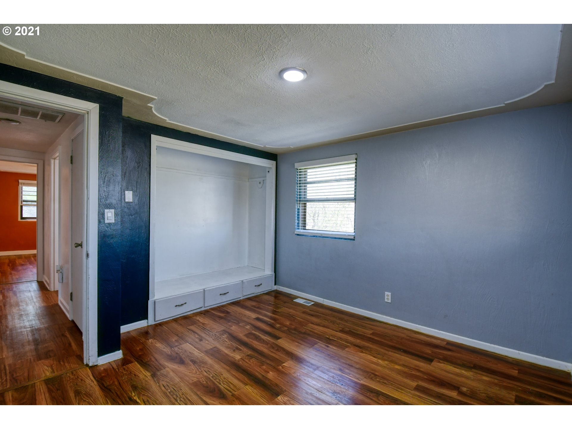 823 Southwest 5th Street Pendleton, OR 97801 - Photo 13 of 23