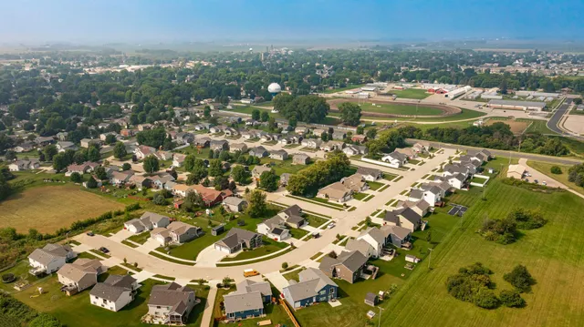 $465,100 | 909 9th Avenue Northeast, Kasson, MN 55944