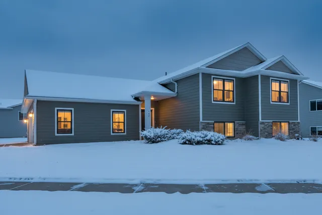 $465,100 | 909 9th Avenue Northeast, Kasson, MN 55944