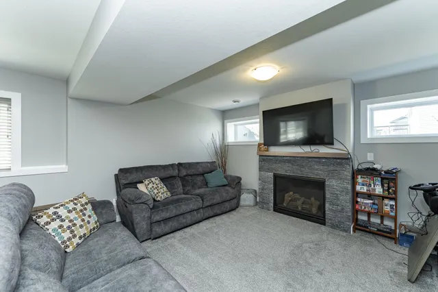 $465,100 | 909 9th Avenue Northeast, Kasson, MN 55944