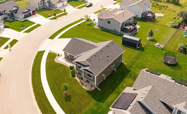 $465,100 | 909 9th Avenue Northeast, Kasson, MN 55944