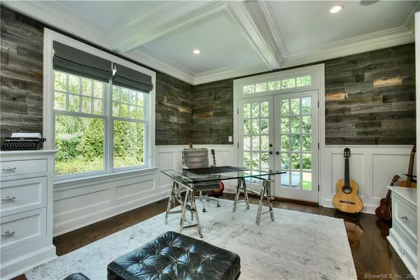 $20,000 | 5 Mayflower Parkway, Westport, CT 06880