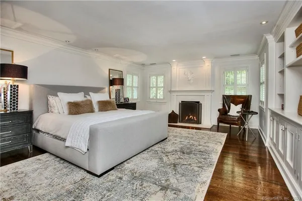 $20,000 | 5 Mayflower Parkway, Westport, CT 06880