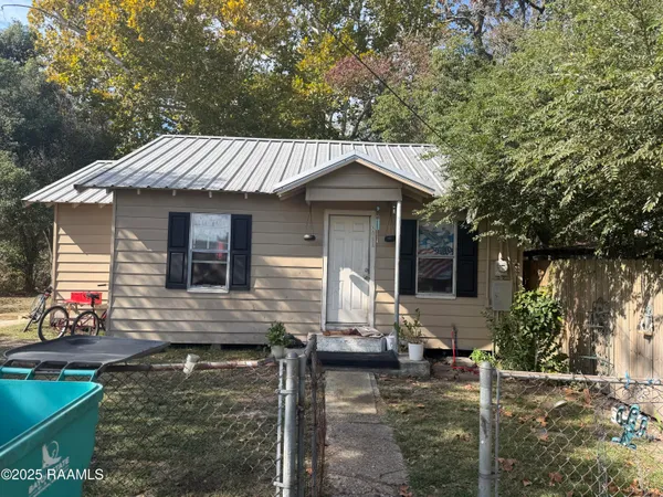 $55,000 | 811 North 3rd Street, Eunice, LA 70535