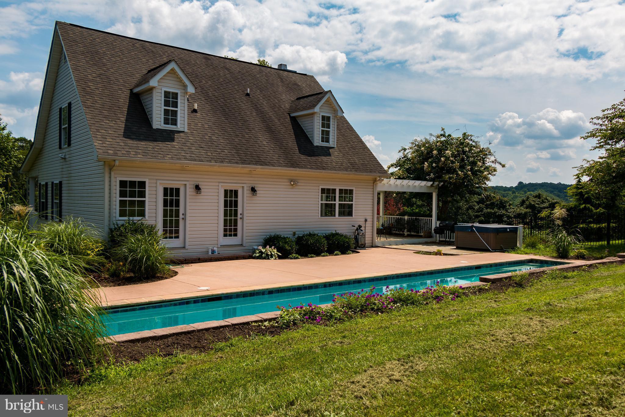 7524 Woodville Road Mount Airy, MD 21771 - Photo 21 of 22 Views for days