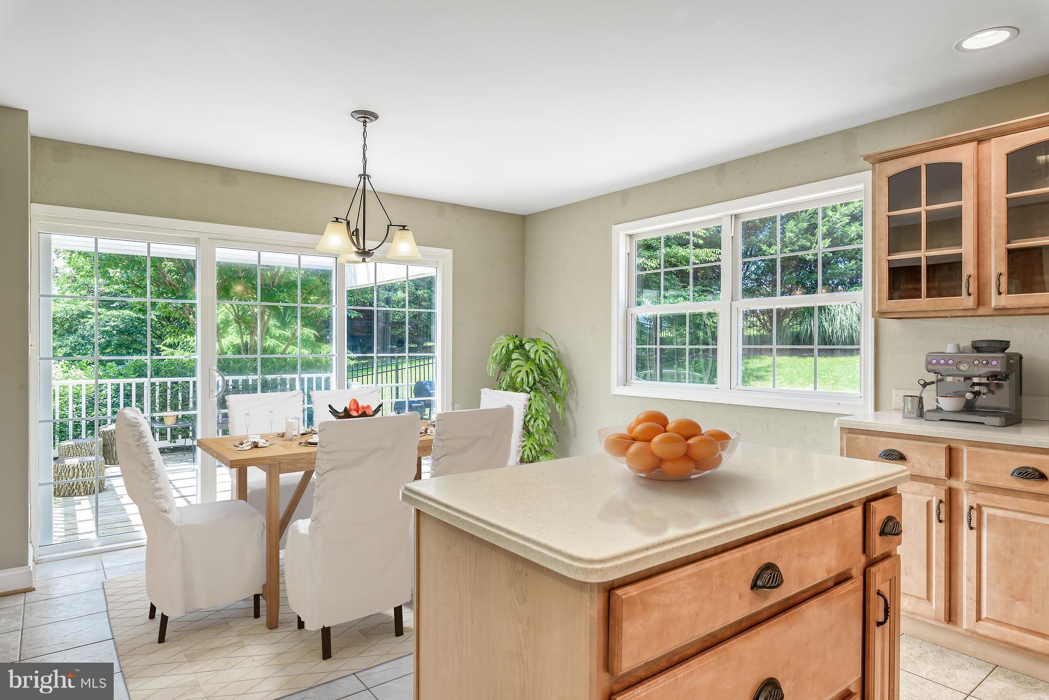 Eat in kitchen and seamless access to deck
