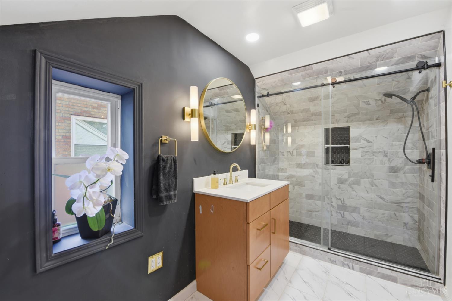 7237 Garden Road Cincinnati, OH 45236 - Photo 42 of 72