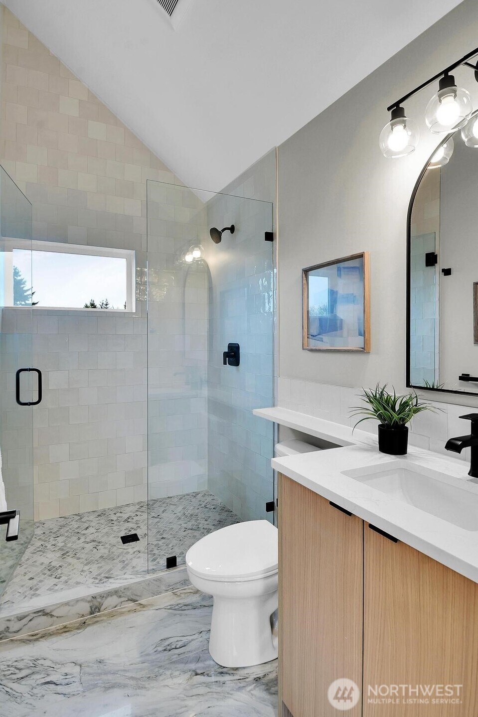 3810 Southwest Morgan Street Seattle, WA 98126 - Photo 11 of 17