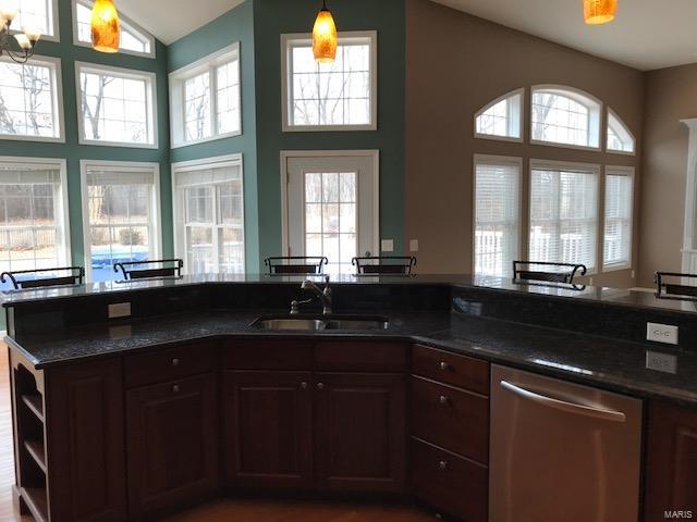 31508 Mitchell Creek Road Brighton, IL 62012 - Photo 22 of 96