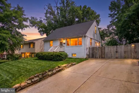 $375,000 | 614 Larchmont Avenue, Capitol Heights, MD 20743