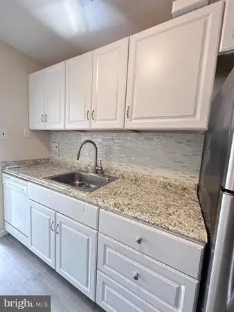 $199,900 | 28 Birchwood Court, Paulsboro, NJ 08066
