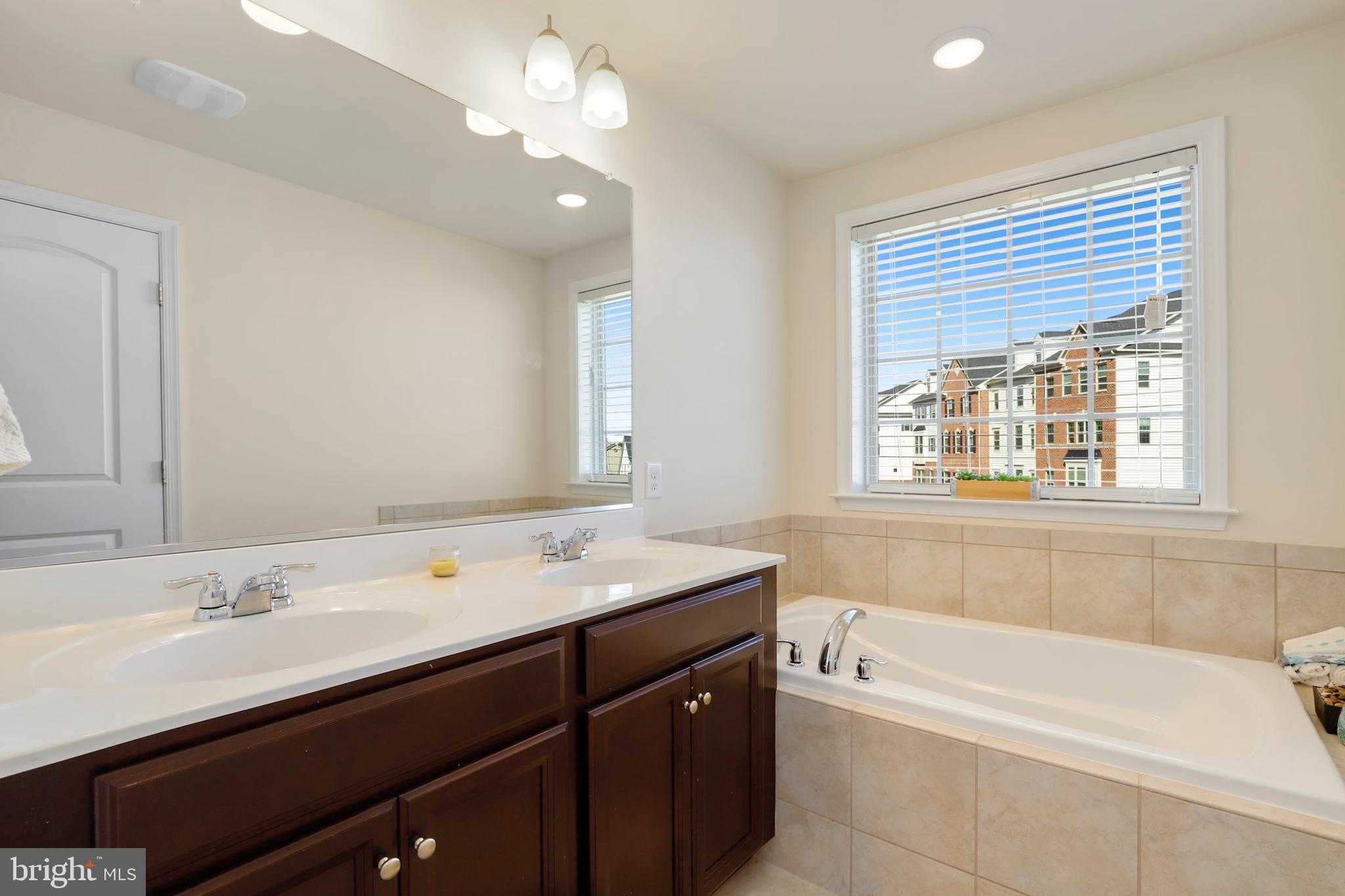 4740 Cambria Road Frederick, MD 21703 - Photo 14 of 31