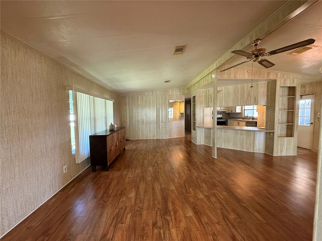103 Cypress Road Wildwood, FL 34785 - Photo 10 of 45